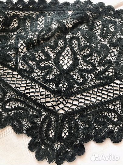 Старинный кружевной платок