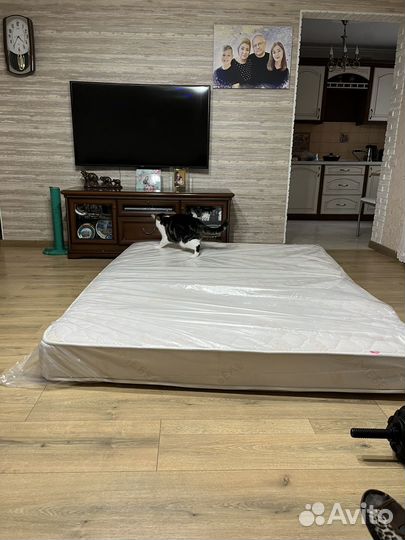 Матрац 160 200 бу