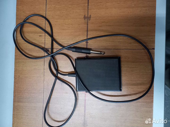 Педаль сустейна для клавишных yamaha FC-5