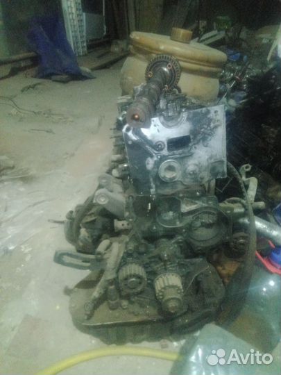 Продам блок двигателя 3ct