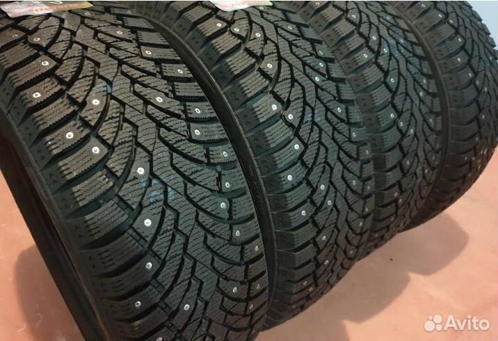 Pirelli Formula Ice 205/60 R16 96T