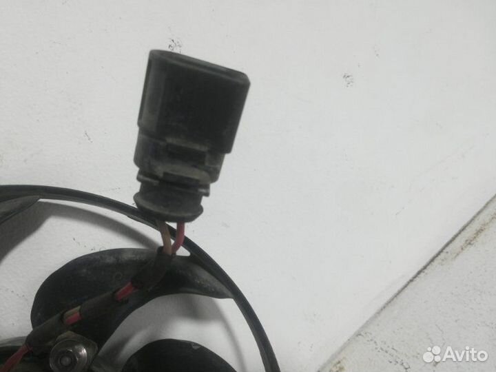 Диффузор вентилятора Skoda Octavia A5