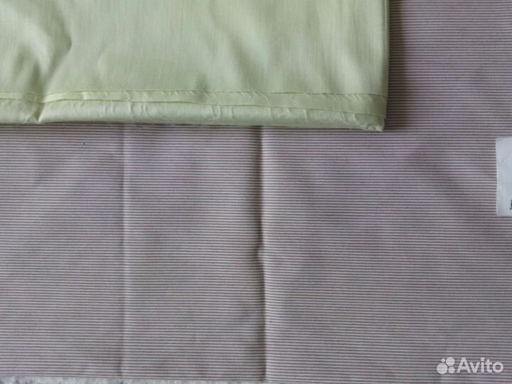 Отрезы ткани беж-лайм