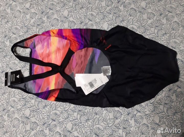 Купальник разм L adidas