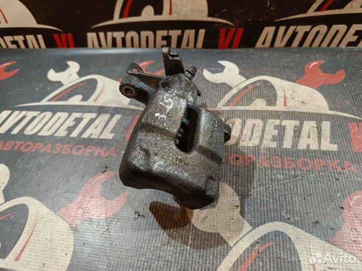 Суппорт тормозной задний левый Renault Megane 2