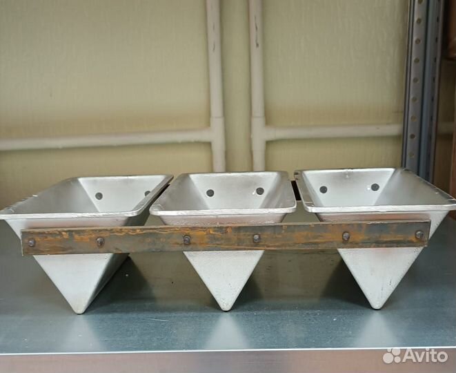 Формы треугольные для хлеба 3-х секционные