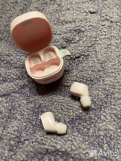 Беспроводные наушники