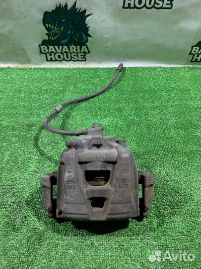 Суппорт передний правый Volkswagen Tiguan 5N1 cawa