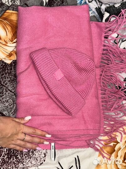 Шарф и шапка cropp