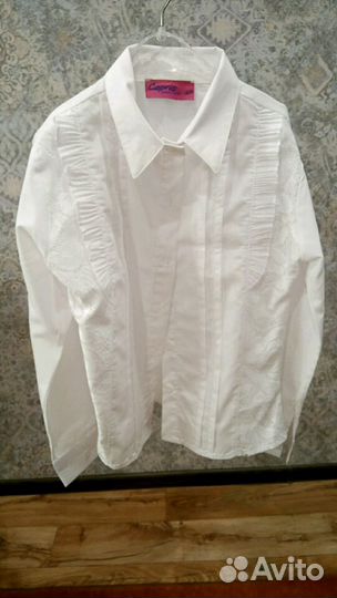 Продаю школьную одежду для девочек 6-8 лет