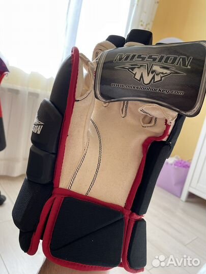 Краги хоккейные Mission M1 Chicago