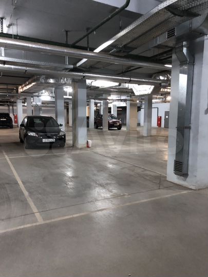 Машиноместо, 17 м²