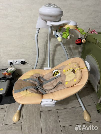 Электронные качели Caretero bugies