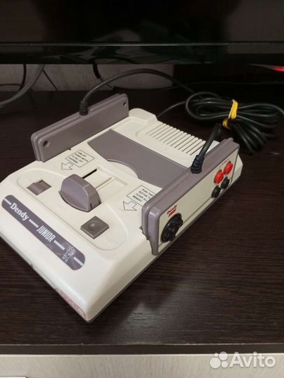 Игровая приставка steepler dendy junior 90х