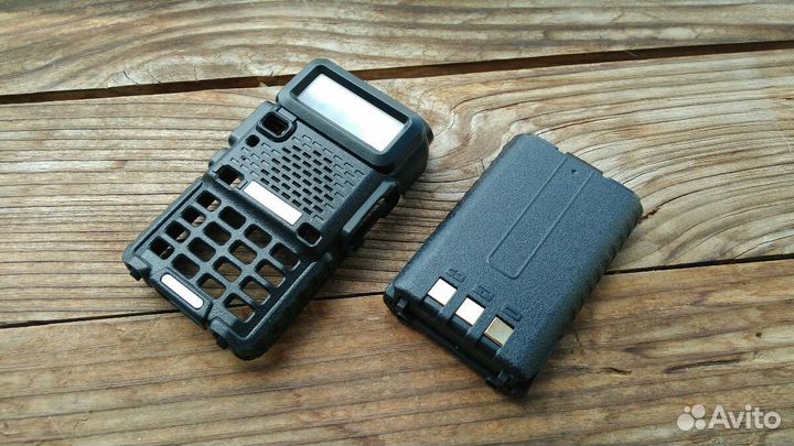 Корпус, стекло, аккумулятор для рации Baof. UV-5R