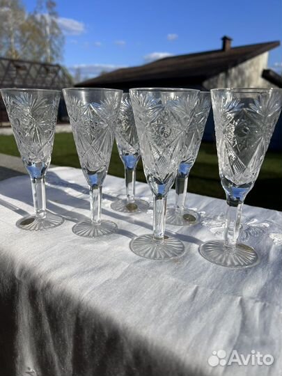 Хрустальные бокалы