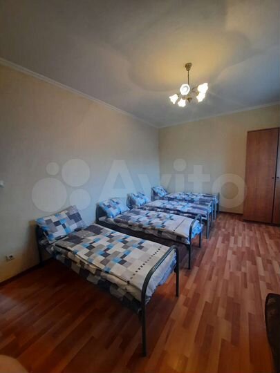 Комната 25 м², 1/2 эт.