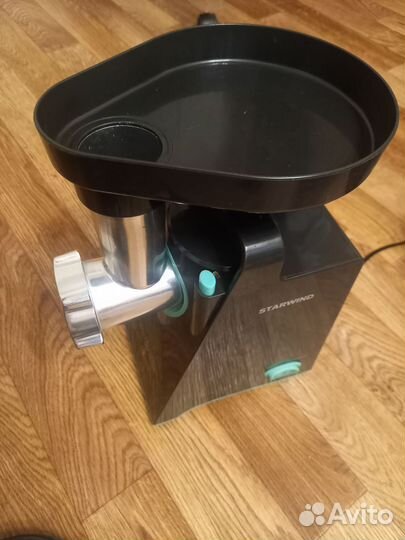 Мясорубка электрическая starwind