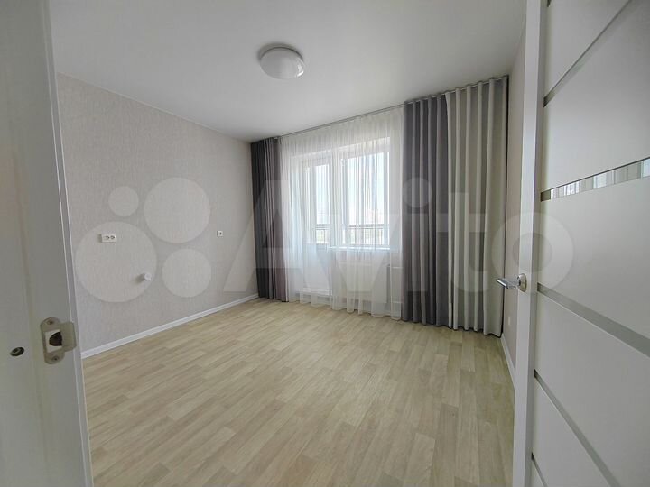 1-к. квартира, 37,1 м², 13/18 эт.