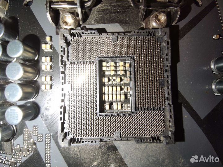 Материнская плата asus Maximus 10 apex