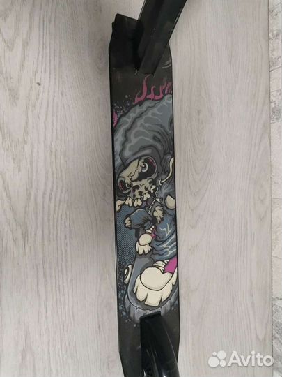 Трюковой самокат новый