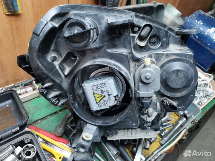 Фара nissan dualis