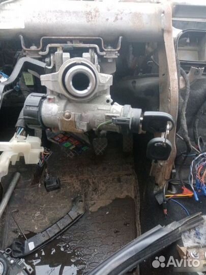 Замок зажигания Volkswagen Polo 5 2017