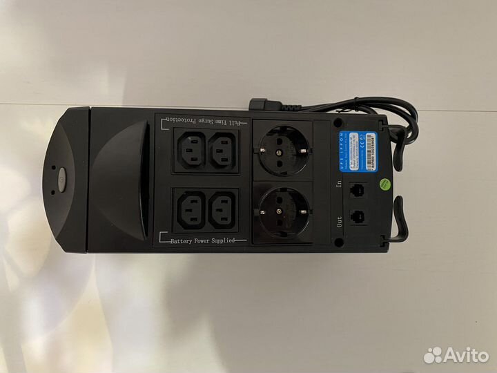 Источник бесперебойного питания Ippon