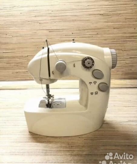 Швейная машинка