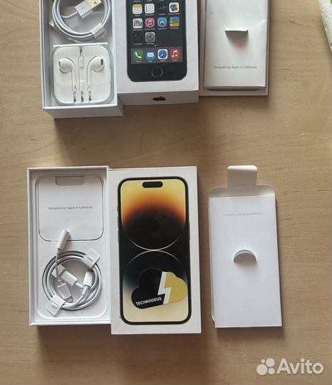 Зарядное,адаптер,наушники на iPhone