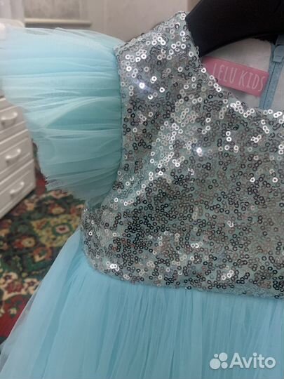 Голубое платье детское