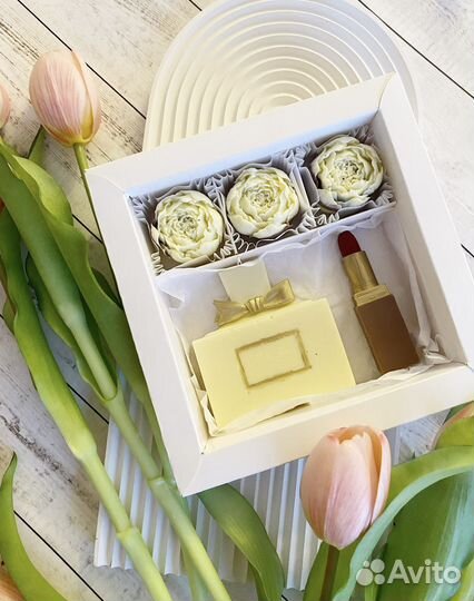 Праздник/Шоколад/Подарок