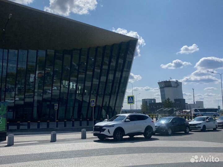 Заказ Такси трансфер Аэропорт Гагарин