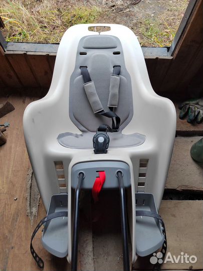 Детское кресло на велосипед