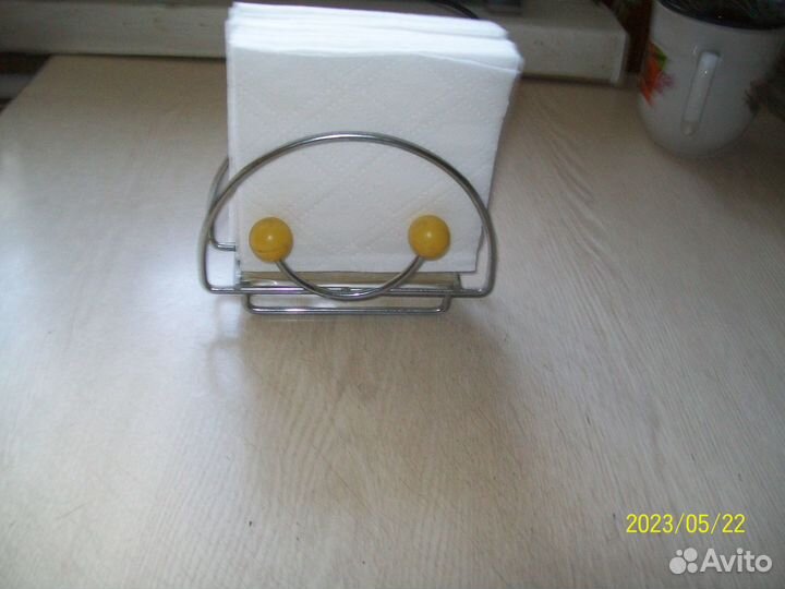 Салфетница металлическая