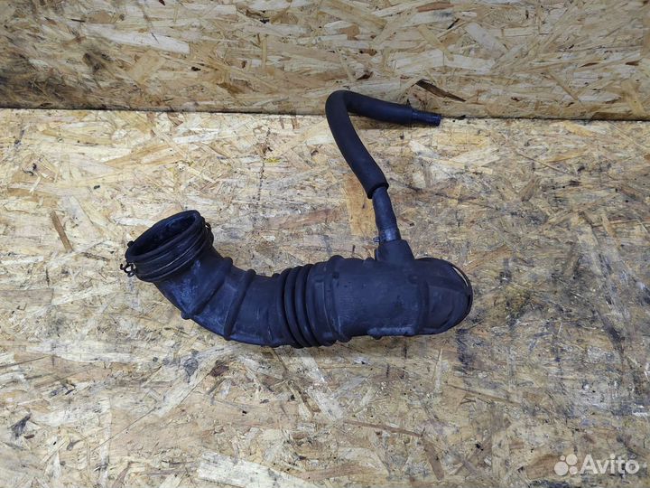 Патрубок воздушного фильтра Kia Ceed 1 ED 1.6