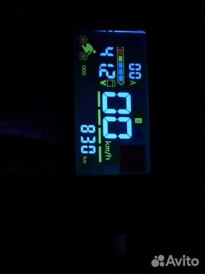 Обменяю электросамокат на мопед/скутер