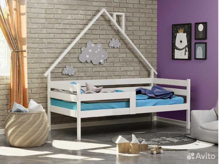 Софа Домик с бортиком из натурального дерева для м