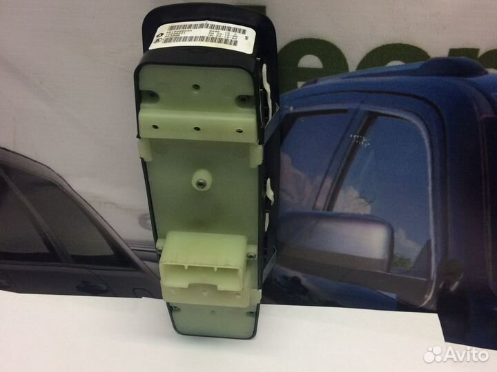 Блок стеклоподъемников Джип Гранд Чероки WK2