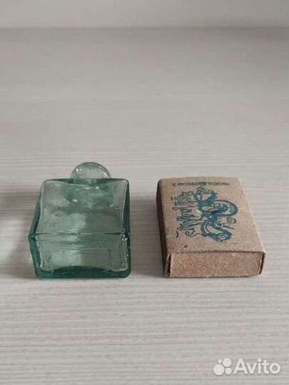 Пузырек стеклянный