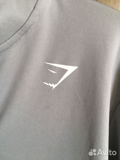 Лонгслив gymshark