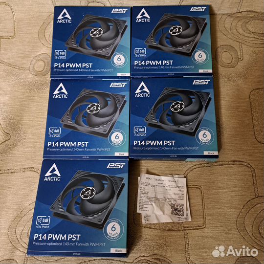 Вентиляторы 140mm arctic P14 PWM PST (black)