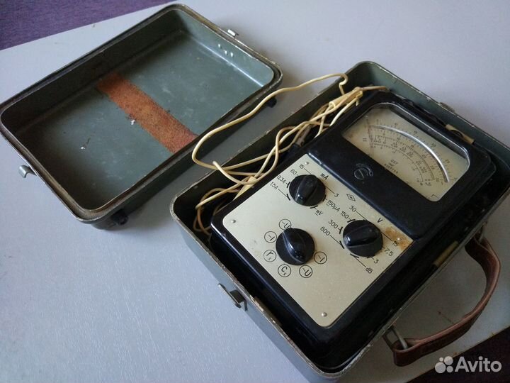 Комбинированный измерительный прибор 