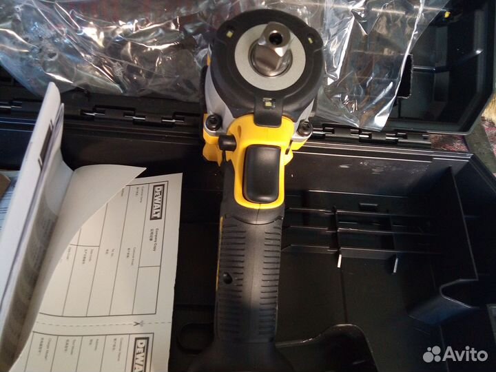 Гайковерт аккумуляторный dewalt 922