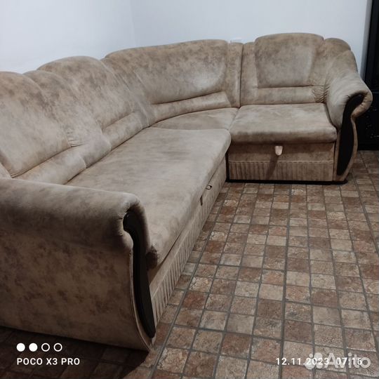 Диван угловой