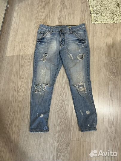 Джинсы с низкой посадкой