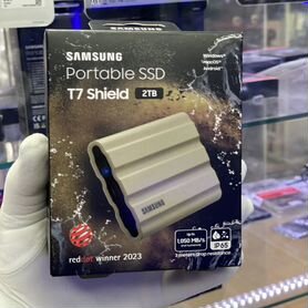 Внешний SSD 2Tb Samsung T7 Shield бежевый