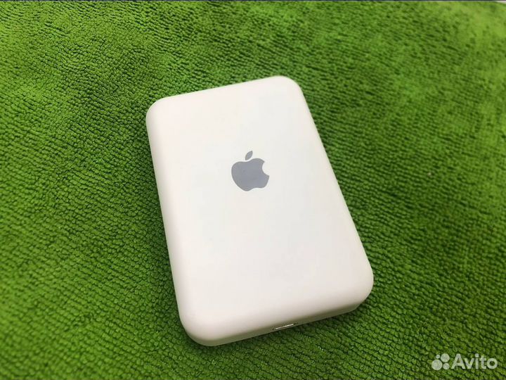 Беспроводная зарядка Apple MagSafe