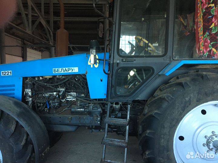 Трактор МТЗ (Беларус) BELARUS-1221, 2004