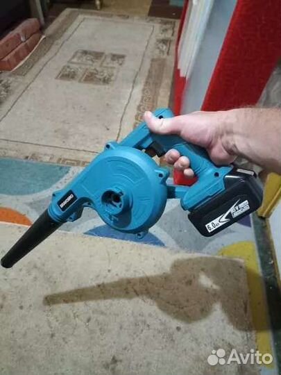 Пылесос - воздуходувка аккумуляторная makita 18V